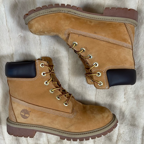 Timberland tan 6" wheat boot leather & gum sole work boots hikers BTS grunge - Picture 2 of 12
